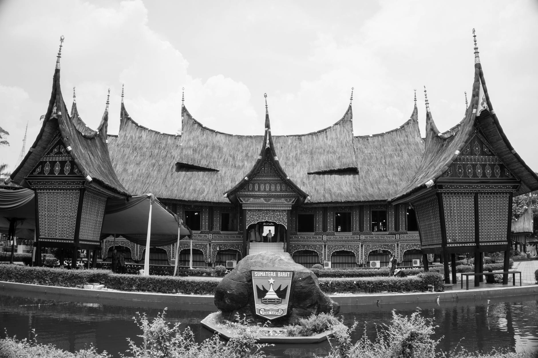 Rumah 2 lantai harga 1 lantai di Cibinong