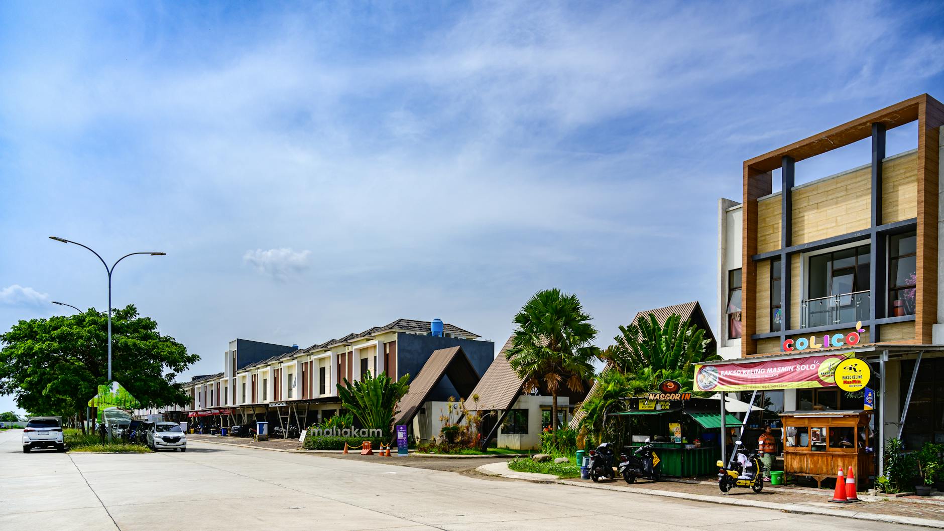 Rumah dijual strategis dekat Pemda Cibinong, cocok untuk keluarga idaman.