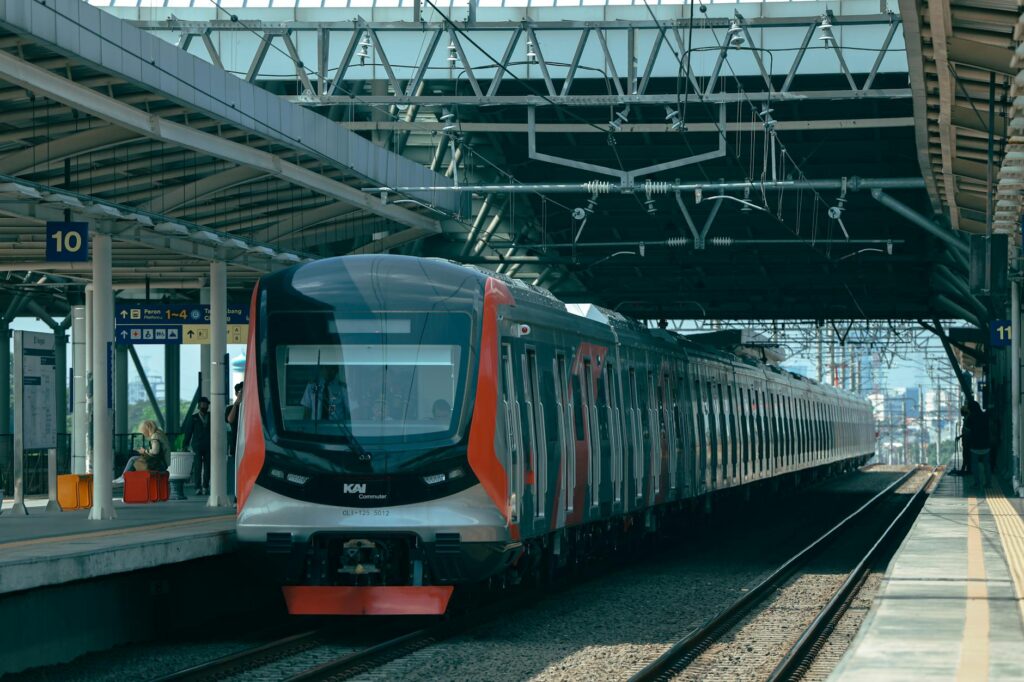Rumah murah strategis 10 menit dari stasiun KRL Cilebut, cocok untuk commuter.